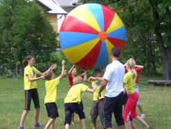 Im Freien beim Spielen